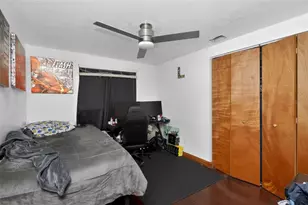 7614 Palmbrook Dr, Tampa, FL 33615 - Photo 22