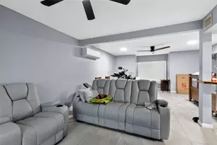 7614 Palmbrook Dr, Tampa, FL 33615 - Photo 8