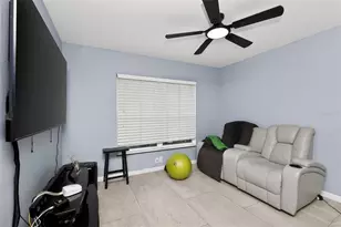 7614 Palmbrook Dr, Tampa, FL 33615 - Photo 6