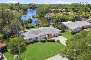 2940 Bougainvillea St, Sarasota, FL 34239 - Photo 1