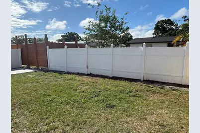 3710 Wilkinson Road, Sarasota, FL 34233 - Photo 18