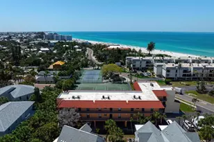 6005 Gulf Dr, Holmes Beach, FL 34217 - Photo 40