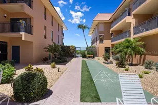 6005 Gulf Dr, Holmes Beach, FL 34217 - Photo 38