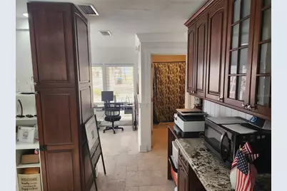 2501 Gulf Drive N #103, Bradenton Beach, FL 34217 - Photo 4