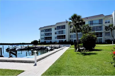 600 Sutton Place #B302, Longboat Key, FL 34228 - Photo 2