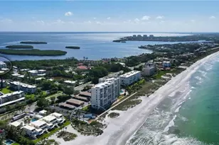600 Sutton Pl, Longboat Key, FL 34228 - Photo 2