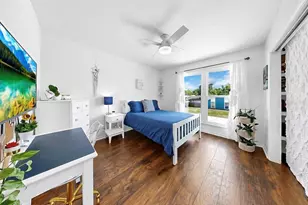 8096 Glenbrooke Ln, Sarasota, FL 34243 - Photo 44