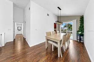 8096 Glenbrooke Ln, Sarasota, FL 34243 - Photo 36