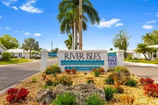 3910 Joyce Dr, Bradenton, FL 34208 - Photo 2