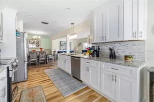 3910 Joyce Dr, Bradenton, FL 34208 - Photo 32