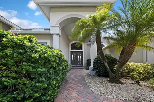 8615 Woodbriar Dr, Sarasota, FL 34238 - Photo 8