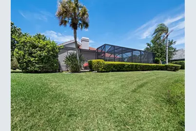 8615 Woodbriar Drive, Sarasota, FL 34238 - Photo 46