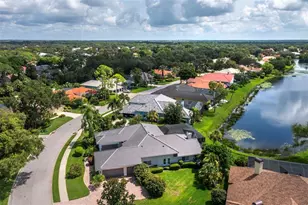 8615 Woodbriar Dr, Sarasota, FL 34238 - Photo 2