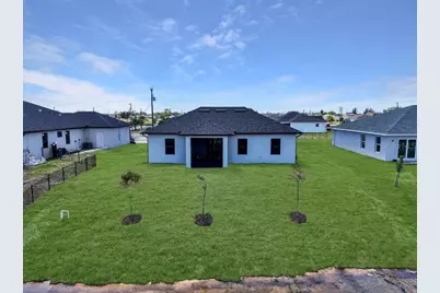 1721 NW 2nd Street, Cape Coral, FL 33993 - Photo 40