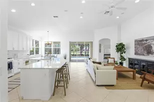 711 Foggy Morn Ln, Bradenton, FL 34212 - Photo 2