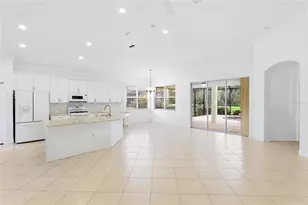 711 Foggy Morn Ln, Bradenton, FL 34212 - Photo 10
