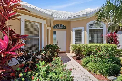 6820 Avenida Marbella, Sarasota, FL 34238 - Photo 4