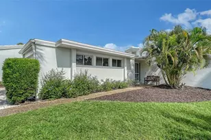 206 Hour Glass Way, Sarasota, FL 34242 - Photo 8