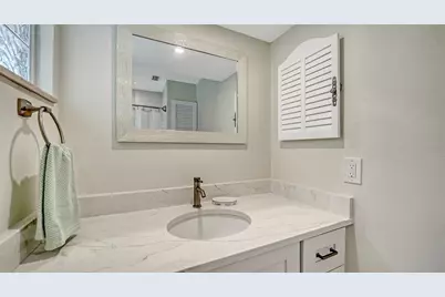 206 Hourglass Way #V10, Sarasota, FL 34242 - Photo 36