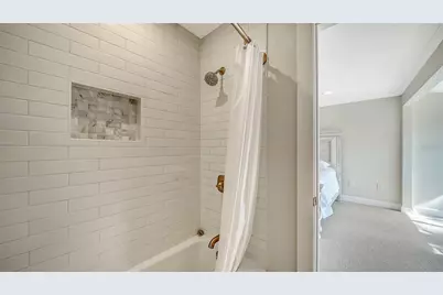 206 Hourglass Way #V10, Sarasota, FL 34242 - Photo 36