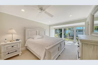 206 Hourglass Way #V10, Sarasota, FL 34242 - Photo 30