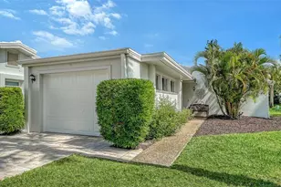 206 Hour Glass Way, Sarasota, FL 34242 - Photo 8
