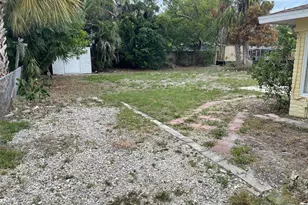 2165 Sunnyside Ln, Sarasota, FL 34239 - Photo 28