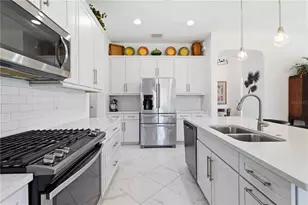2410 Starwood Ct, Bradenton, FL 34211 - Photo 18