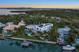 445 McKinley Dr, Sarasota, FL 34236 - Photo 8