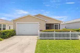 2826 Salamanca St, The Villages, FL 32162 - Photo 2