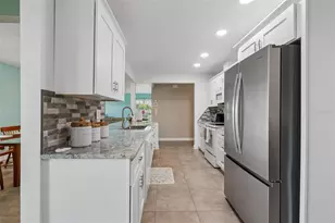 7310 9th Ave W, Bradenton, FL 34209 - Photo 26