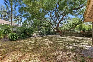 4003 Booth Pl, Sarasota, FL 34231 - Photo 24