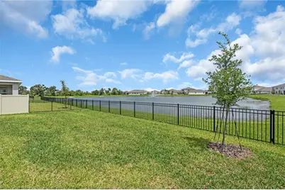 18015 Fattoria Terrace, Lakewood Ranch, FL 34211 - Photo 36
