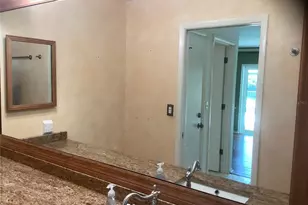 6508 Waterford Cir, Sarasota, FL 34238 - Photo 22