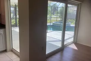 6508 Waterford Cir, Sarasota, FL 34238 - Photo 10