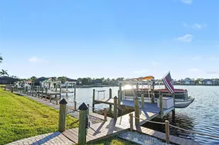 1018 Overlook Ct, Bradenton, FL 34208 - Photo 4