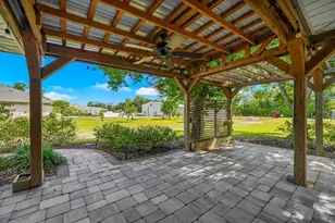 1821 Racimo Dr, Sarasota, FL 34240 - Photo 42
