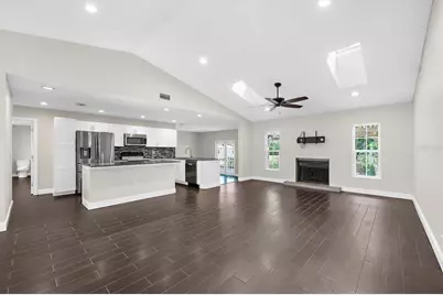1821 Racimo Drive, Sarasota, FL 34240 - Photo 10
