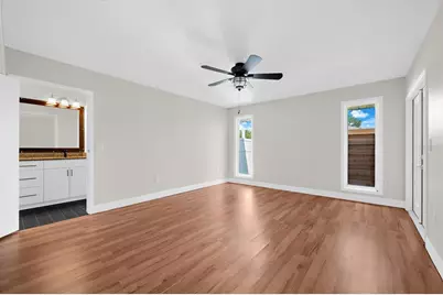 1821 Racimo Drive, Sarasota, FL 34240 - Photo 24
