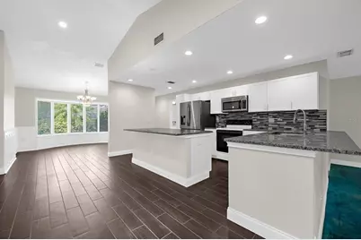 1821 Racimo Drive, Sarasota, FL 34240 - Photo 12