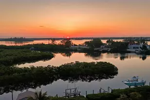 4317 Midnight Pass Rd, Sarasota, FL 34242 - Photo 52