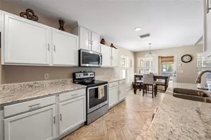 4143 Banbury Cir, Parrish, FL 34219 - Photo 10