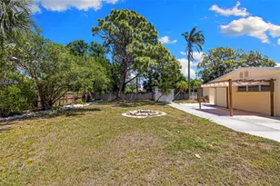 6916 Alderwood Dr, Sarasota, FL 34243 - Photo 36