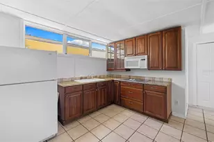 6916 Alderwood Dr, Sarasota, FL 34243 - Photo 28