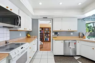 1929 Par Pl, Sarasota, FL 34240 - Photo 18