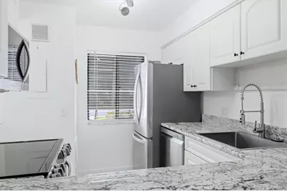 4528 Longwater #35, Sarasota, FL 34235 - Photo 12