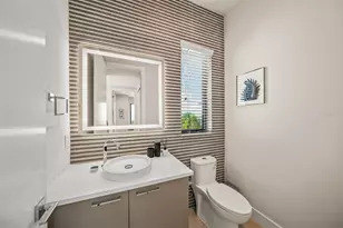 101 7th St S, Bradenton Beach, FL 34217 - Photo 24