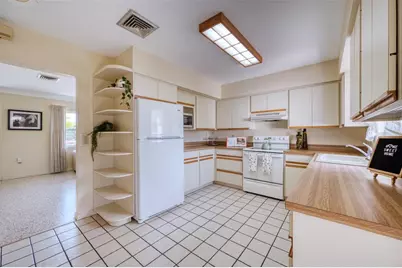 2632 Sunnyside Street, Sarasota, FL 34239 - Photo 10
