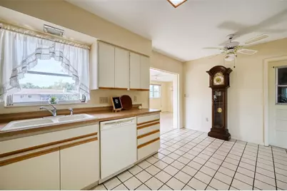 2632 Sunnyside Street, Sarasota, FL 34239 - Photo 12