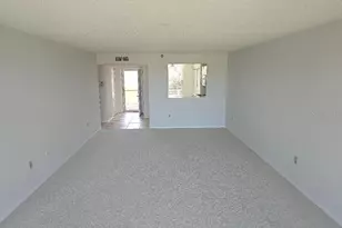 4410 Fairways Blvd, Bradenton, FL 34209 - Photo 4